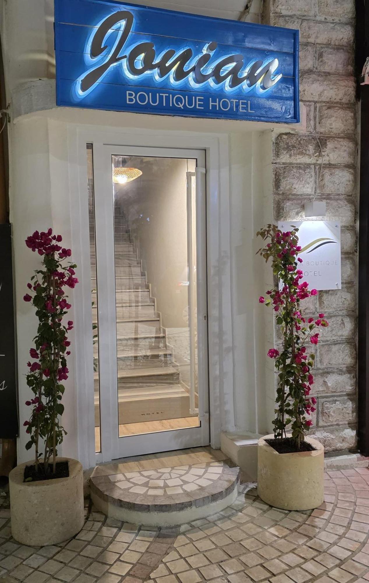 Jonian Boutique Hotel ซารานเดอ ภายนอก รูปภาพ