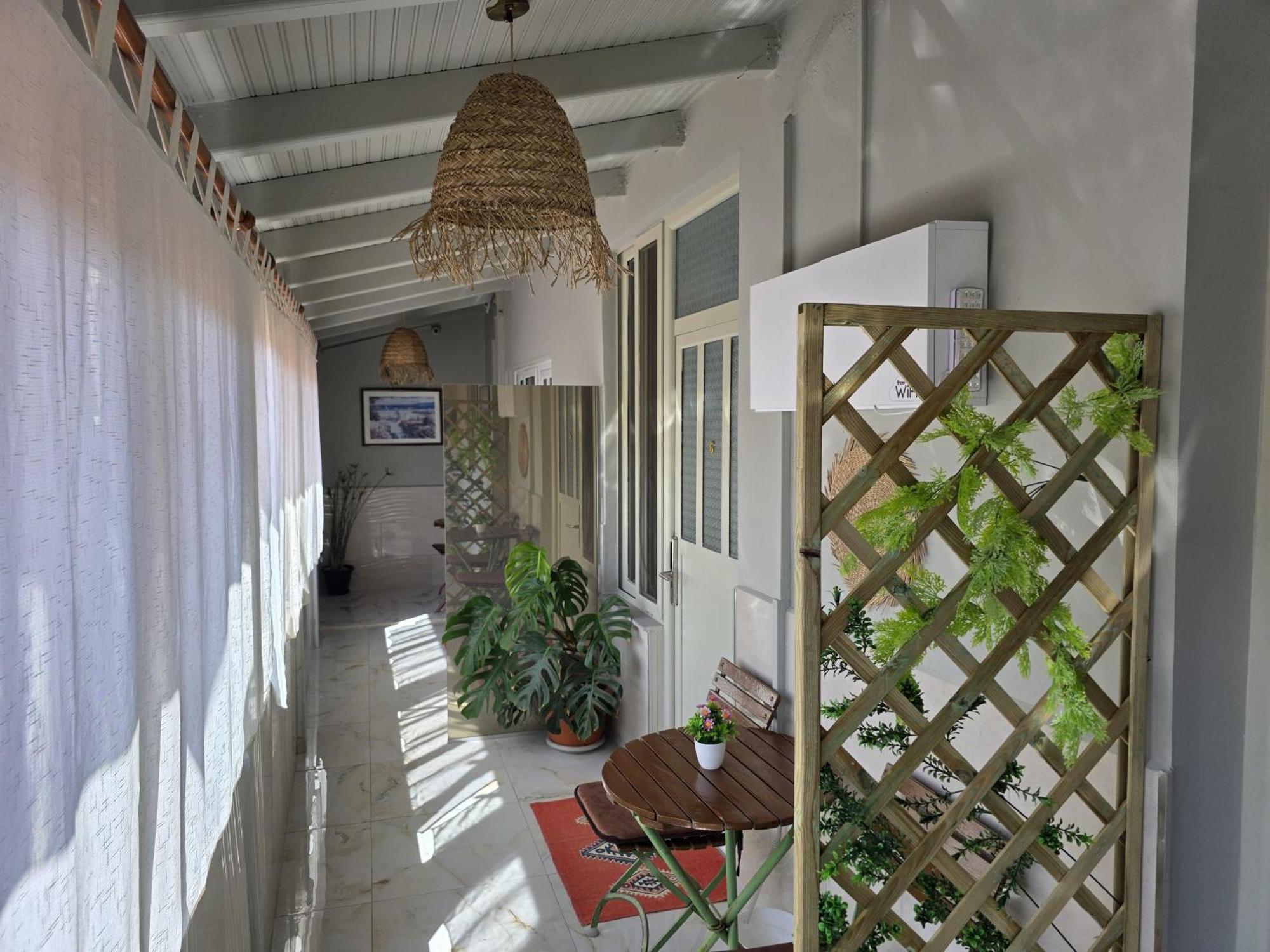 Jonian Boutique Hotel ซารานเดอ ภายนอก รูปภาพ